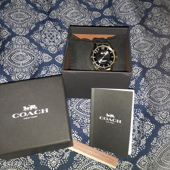 Coach watch - Picture 2 of 7